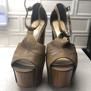 Jessica Simpson Dany Platform Heels